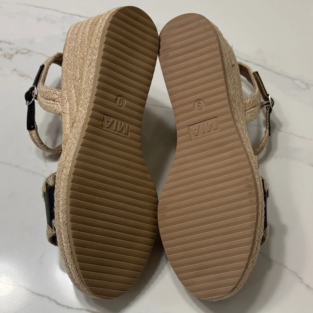 MIA chic espadrille